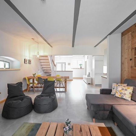 Farmhouse Eckartsberg Im Zittauer Gebirge - Gemuetliche Und Moderne Ferienwohnungen Mit Terrasse Zewnętrze zdjęcie